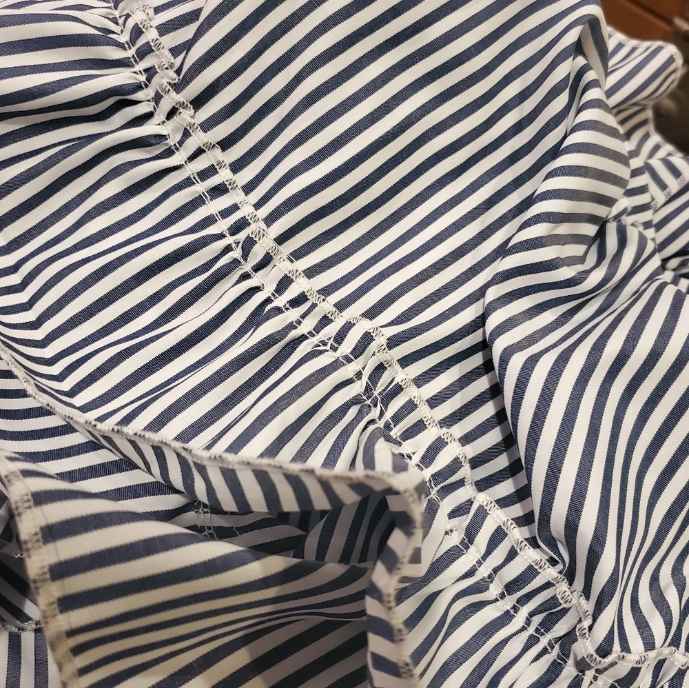 Lulu's striped ruffle midi dress - Picture 7 of 7